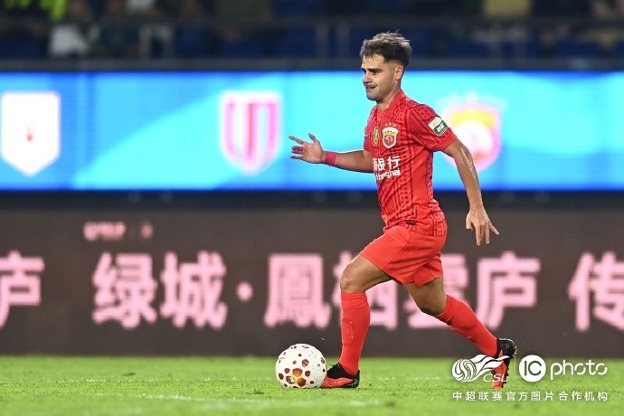 2026怡宝中超联赛第27轮，浙江俱乐部绿城2比4上海海港
