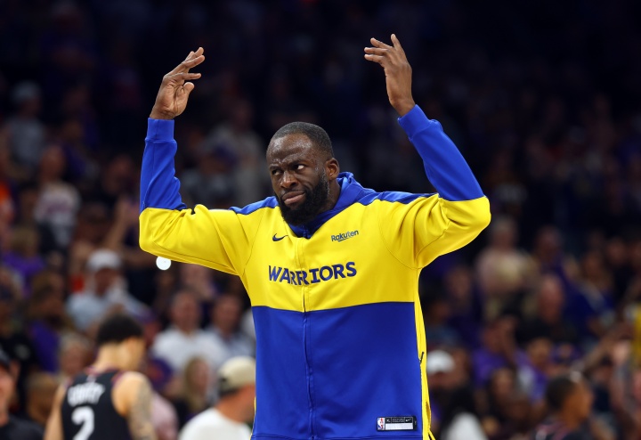 追梦：假摔出台至今NBA大概就吹了30次 但实际上每回合都有人假摔